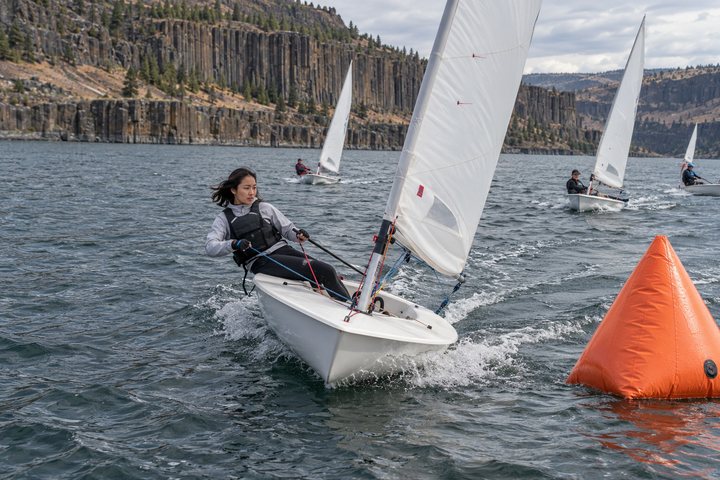 篮球裁判的跑位帮助看见什么